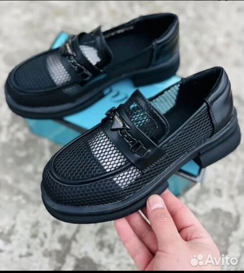 Лоферы женские