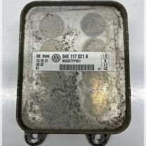 Радиатор масляный VAG 04E117021K