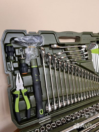 Набор инструментов дело техники 147 предметов