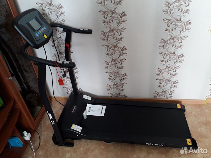 Электрическая беговая дорожка VF-500