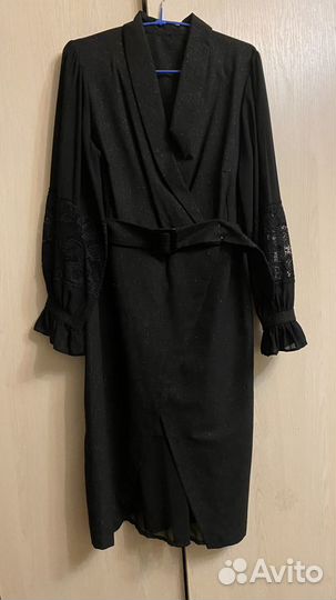 Платья женские 44,46 размер