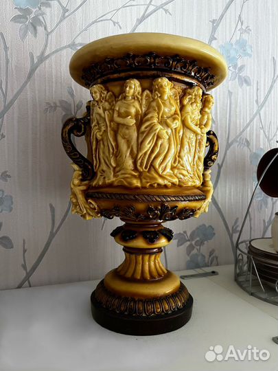 Кашпо дизайнерское