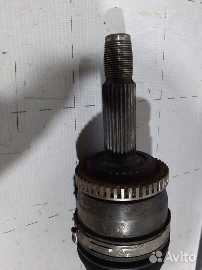 Полуось Привод правый Kia Rio 3