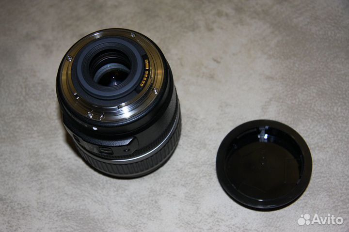 Объектив Canon EF-S 17-85мм f 4-5.6 IS USM