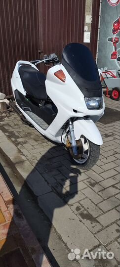 Yamaha Majesty 250