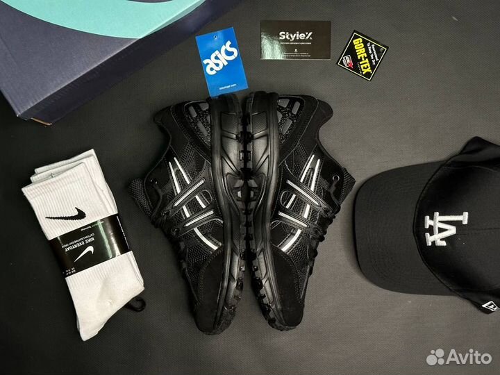 Кроссовки Asics Gore-tex