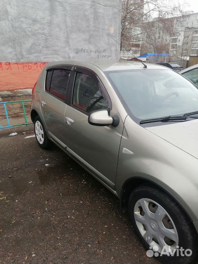 Renault Sandero 1.6 МТ, 2011, 142 000 км
