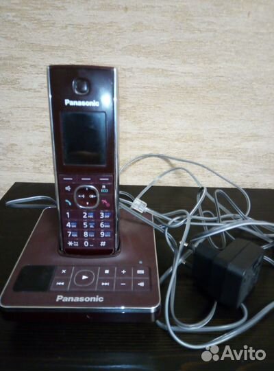 Цифровой беспроводной телефон Panasonic
