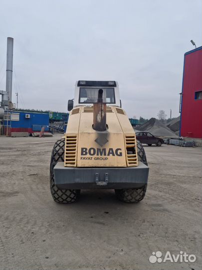 Дорожный каток Bomag BW 213 D-4, 1998