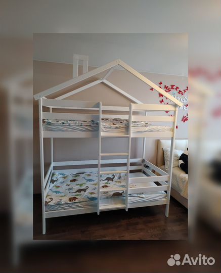 Детская кровать двухъярусная Особая