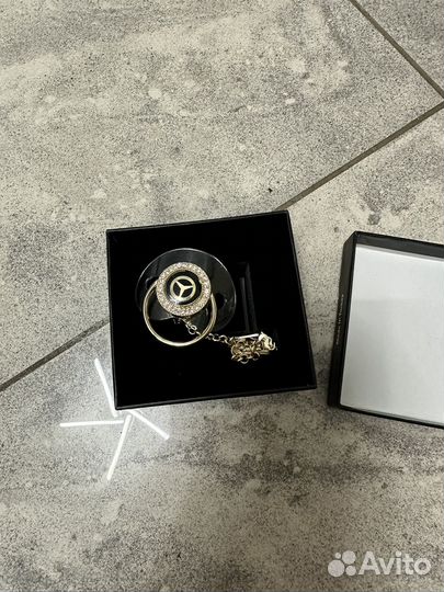 Пустышка Mersedes