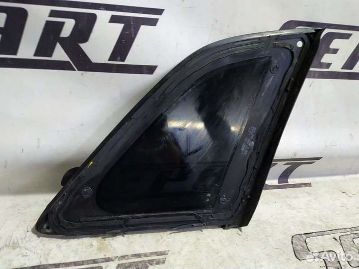 Форточка двери задняя левая Audi A3 8V 1.8 cjsb