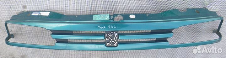 Пежо 806 решетка передняя
