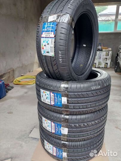 Cooper Zeon 4XS 275/45 R20 110