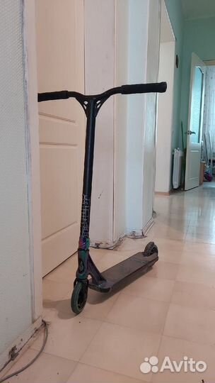 Трюковой самокат blunt prodigy s8