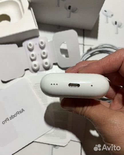 Наушники Apple AirPods Pro 2