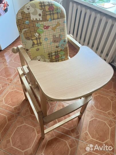 Стульчик для кормления