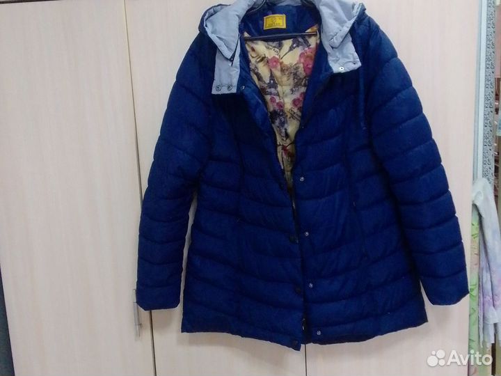 Пуховик женский 52 54 размер б у