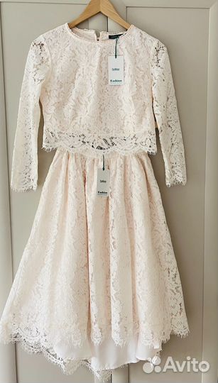 Новый нарядный комплект платье кружево р. 42