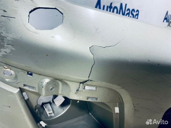 Бампер Nissan Tiida C11 HR16 2008