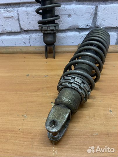 Амортизаторы Yamaha YP250-400 Majesty