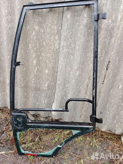 Дверь передняя левая гидромек 102с