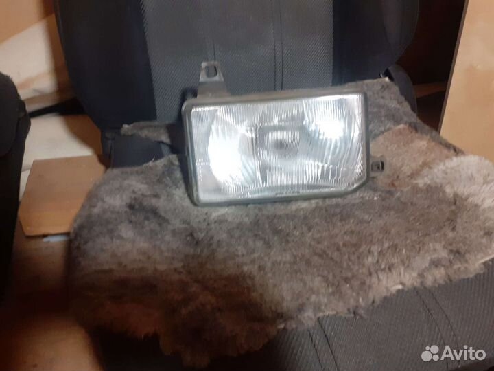 Фара, правая на Нисан тирано 1 поколение
