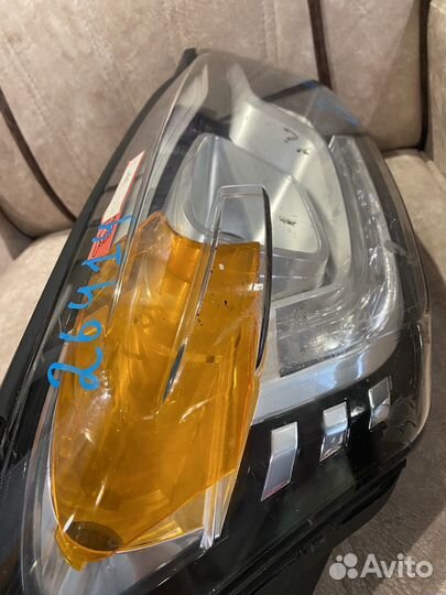 Фара передняя правая Ssang Yong Actyon 2