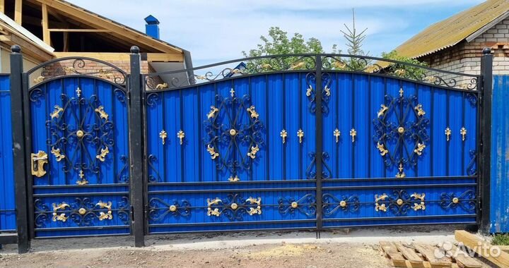 Кованные ворота и калитка