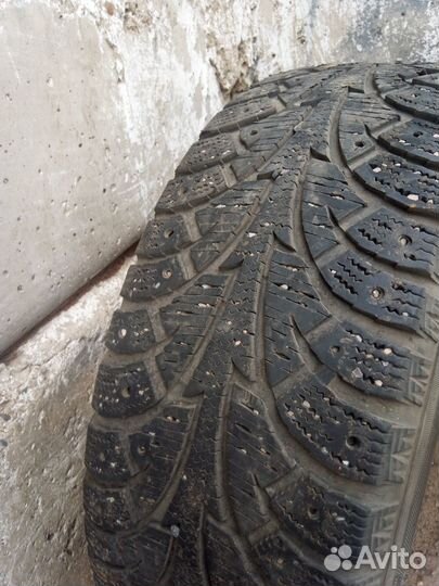 Hankook Winter I'Pike 205/60 R16