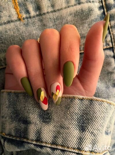 Мастер маникюра