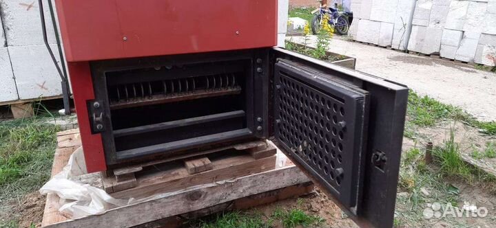 Твердотопливный котел