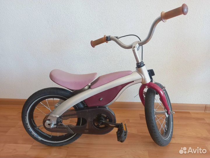 Детский беговел велосипед BMW Kidsbike 14