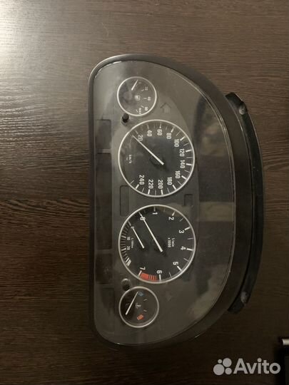 Щиток приборов BMW X5