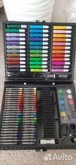 Набор для рисования в чемоданчике