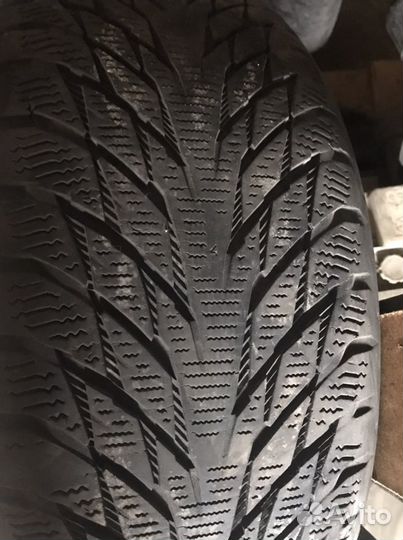 Nokian Tyres Hakka H 215/55 R17