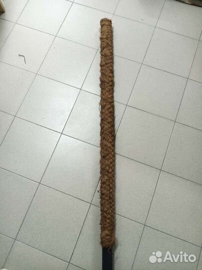 Опора для растений с кокосовым волокном