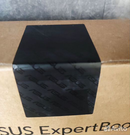 Asus ExpertBook B1 i5-1235U/8gb/512ssd/no os новый