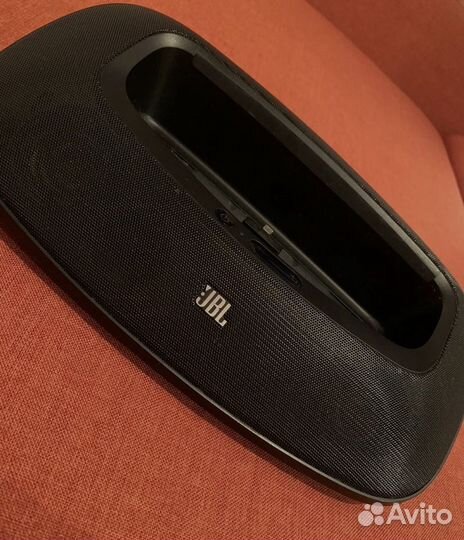 Колонка JBL OnBeat Mini Black (док станция)