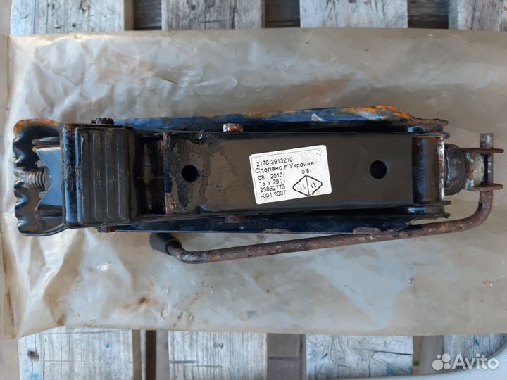 Домкрат Ваз 2170 Приора