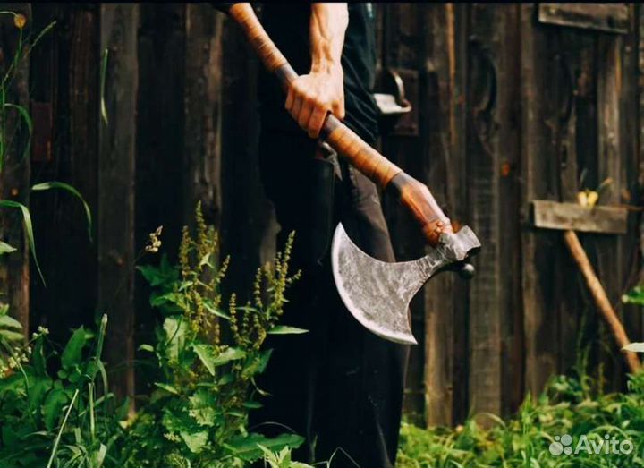 Кованый топор Турецкий национальный