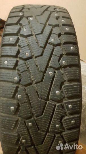 R16 Pirelli Ice Zero 215/65, PCD 5x114.3 DIA 66