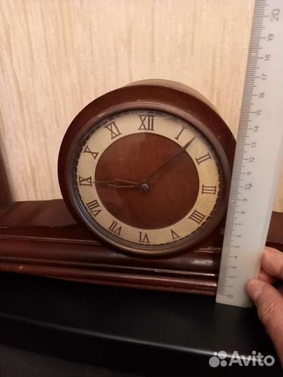 Часы настольные механические СССР, весна