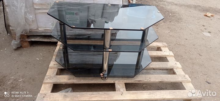 Тумба под тв стекло