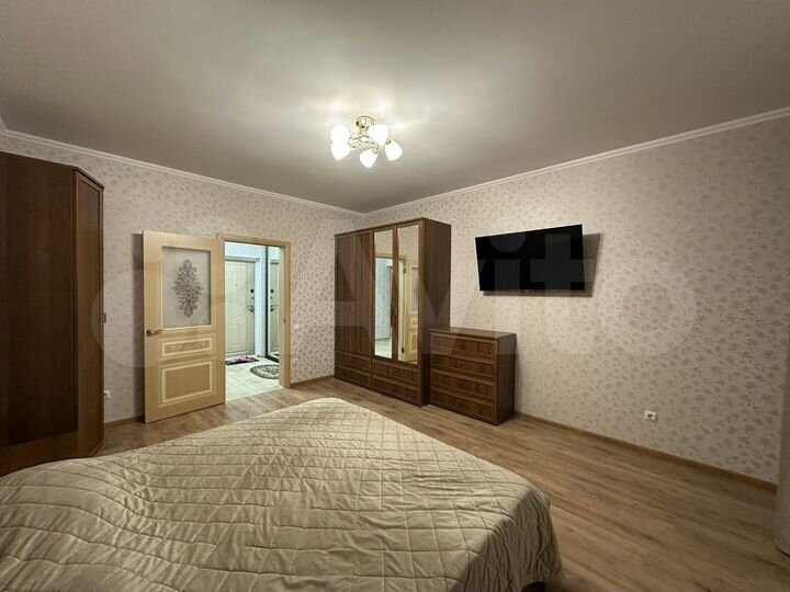 2-к. квартира, 76 м², 7/8 эт.