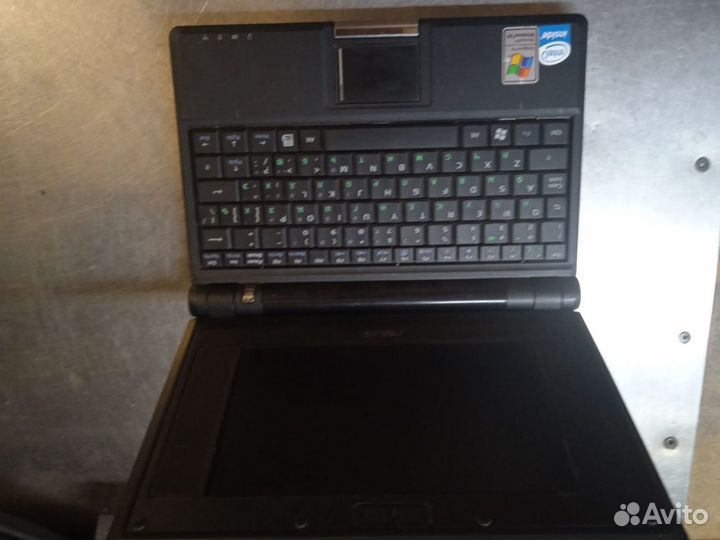 Нетбук asus eee pc700