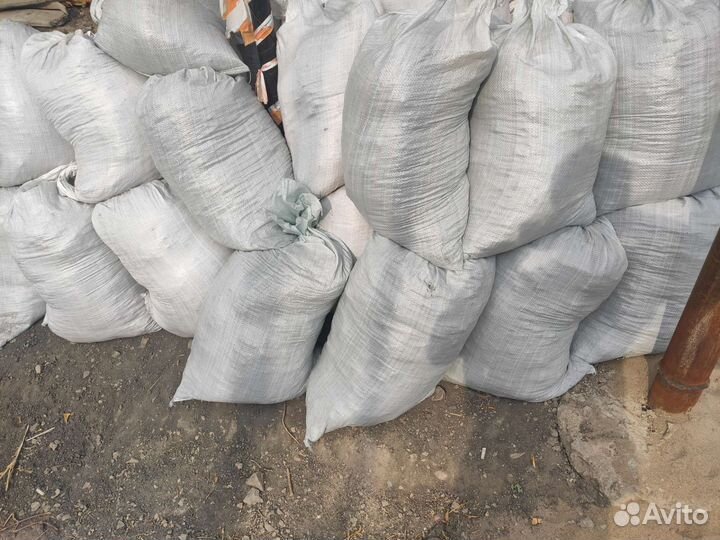 Земля чернозем в мешках