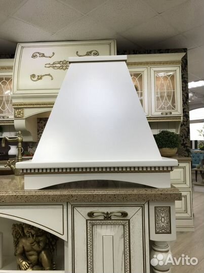 Вытяжка Elikor Вилла 60 бежевый с золотой патиной