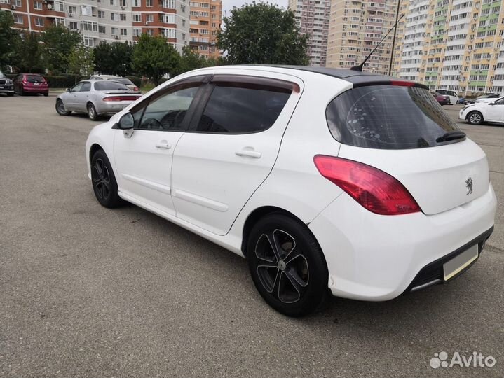 Peugeot 308 1.6 AT, 2011, 152 000 км