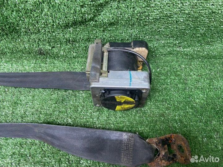 Ремень безопасности передний левый Skoda Octavia 1